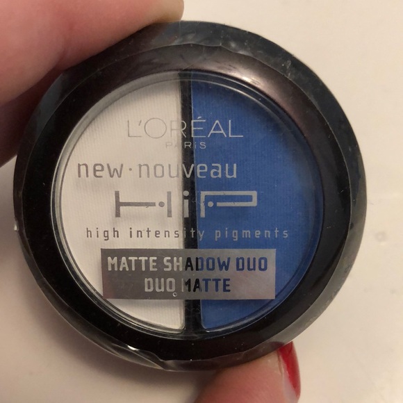 L’Oreal matte shadow duo - Picture 1 of 2